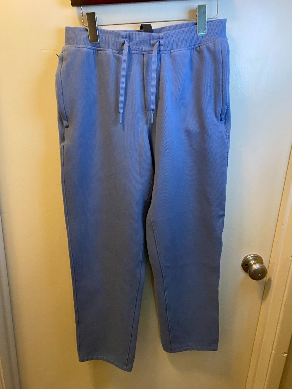 Lululemon Jogger Pants Size Medium Blue Zipper Pockets Drawstring